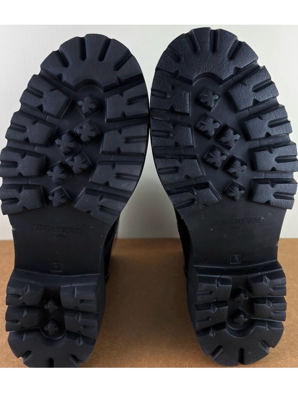 NEW ZADIG & VOLTAIRE BLACK PATENT LEATHER BOOTS - Picture 12 of 12
